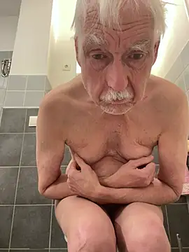 Snapshot of Steffibi1954 chatting on February 10, 4:27 am Steffibi1954 online show from February 10, 4:27 am