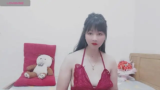 Holygirlsweet777 online show from January 20, 1:28 am