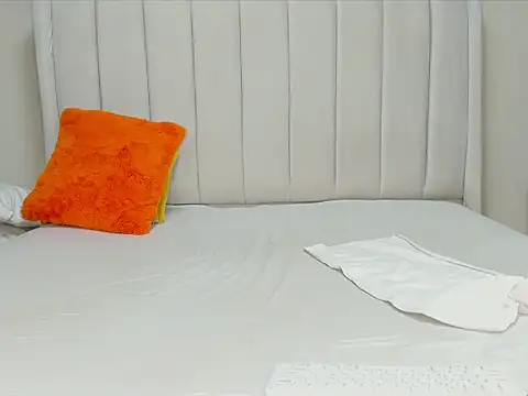  heavenlysent online show from September 26, 4:16 am