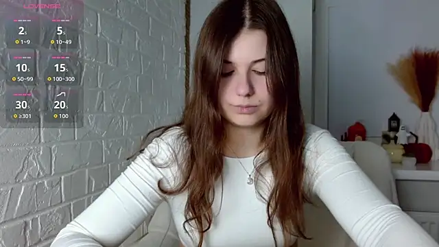 Snapshot of SayMeow_ chatting on October 19, 5:41 am SayMeow online show from October 19, 5:41 am