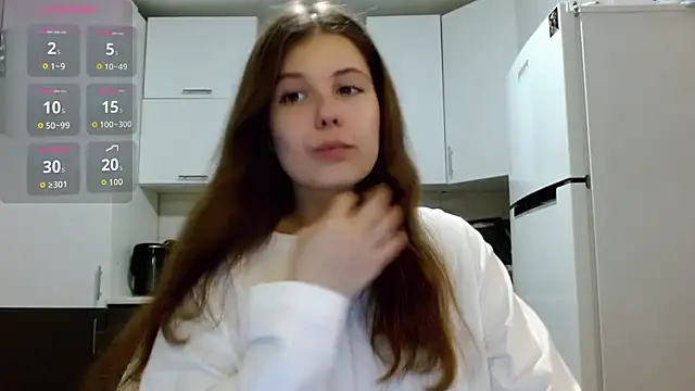 Snapshot of SayMeow_ chatting on April 5, 10:07 pm SayMeow online show from April 5, 10:07 pm