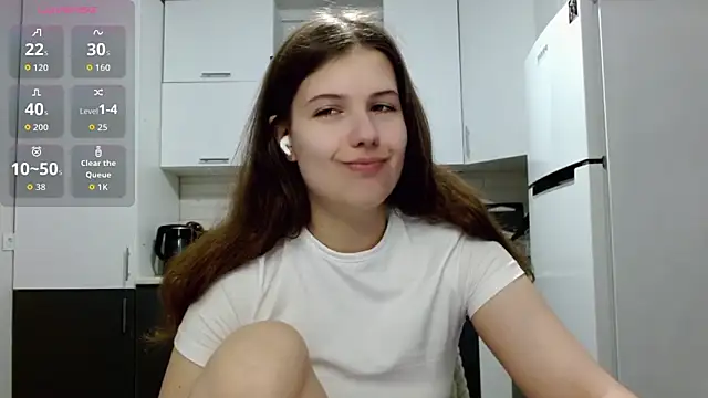 SayMeow  online show from May 12, 8:39 pm