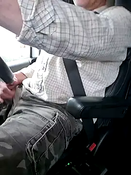 Tobyp677 online show from October 18, 7:09 am