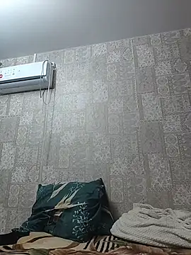 EffectFiona online show from March 7, 1:35 am