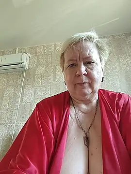 EffectFiona online show from July 1, 12:45 am