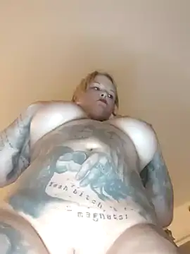 Snapshot of SexyDreamercouple89 chatting on December 7, 9:55 pm SexyDreamercouple89 online show from December 7, 9:55 pm