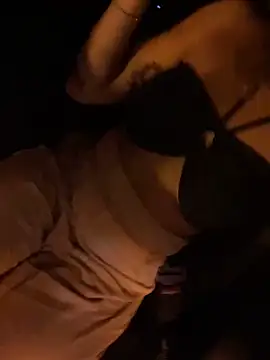 Snapshot of Gipoltergeist chatting on December 6, 12:56 am Gipoltergeist online show from December 6, 12:56 am