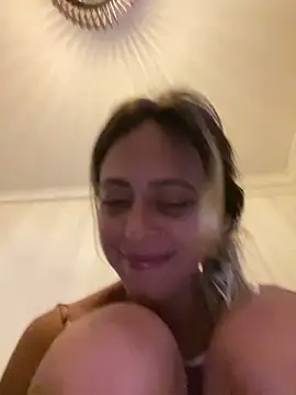 Snapshot of Gipoltergeist chatting on January 27, 4:30 am Gipoltergeist online show from January 27, 4:30 am