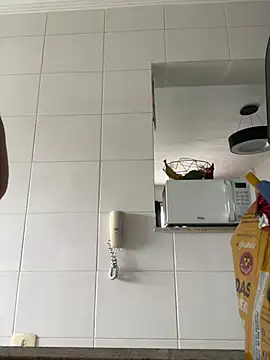 Snapshot of Gipoltergeist chatting on January 31, 2:28 pm Gipoltergeist online show from January 31, 2:28 pm