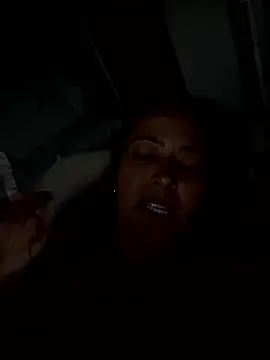 Snapshot of Gipoltergeist chatting on January 15, 9:29 pm Gipoltergeist online show from January 15, 9:29 pm