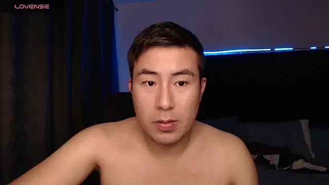 andrewmhilton  online show from October 25, 8:00 am