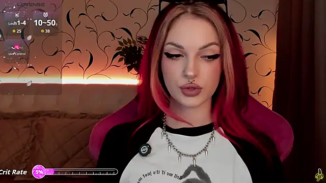 BratzieDarsie online show from October 14, 12:06 pm