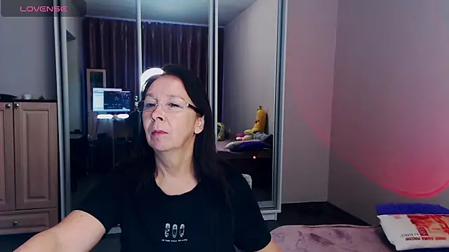 Celine Faer1 online show from April 29, 2:48 am