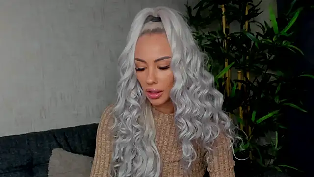 Bailey Rush online show from January 25, 8:00 pm