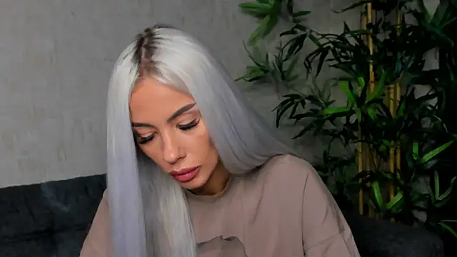 Bailey Rush online show from February 6, 7:29 pm