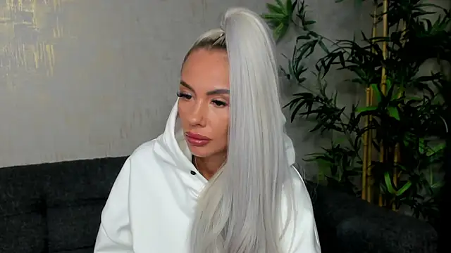 Bailey Rush online show from February 17, 5:43 pm