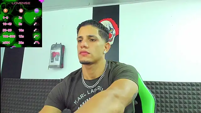jhonnysnow17 online show from December 7, 1:58 am