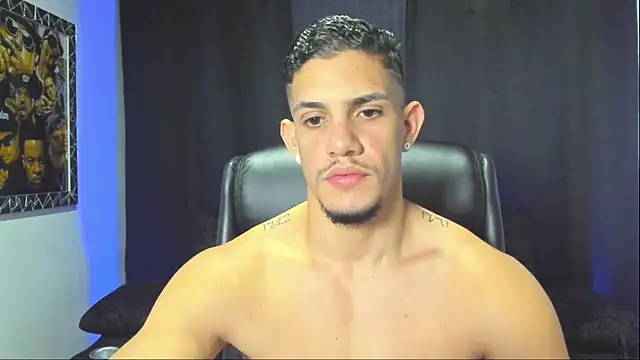 jhonnysnow17 online show from December 15, 12:59 am