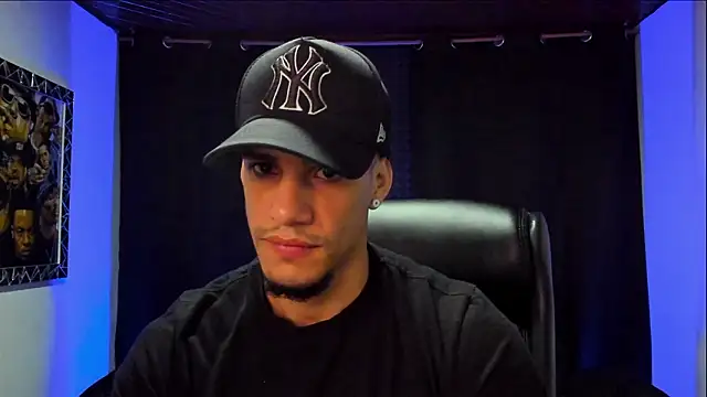 jhonnysnow17 online show from February 1, 8:07 pm