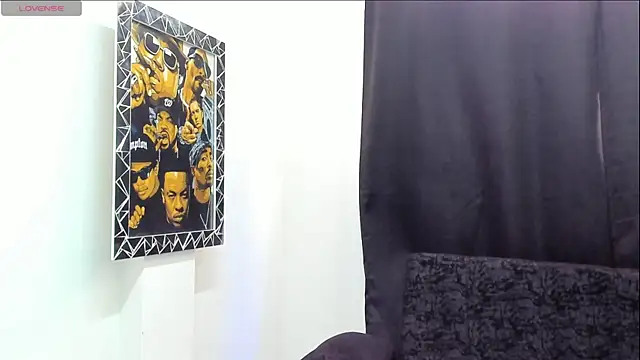 jhonnysnow17 online show from May 19, 6:14 pm