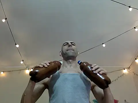 Snapshot of HandsomeAlfie chatting on September 20, 6:47 am HandsomeAlfie online show from September 20, 6:47 am