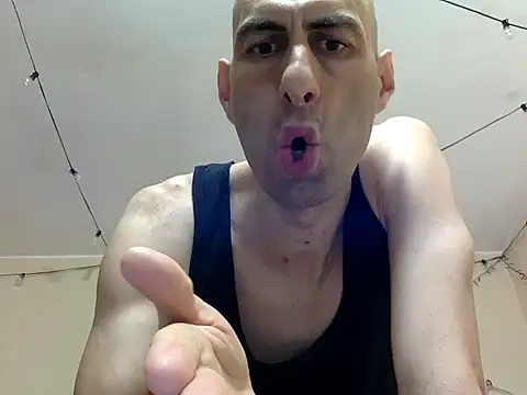 Snapshot of HandsomeAlfie chatting on October 17, 5:54 am HandsomeAlfie online show from October 17, 5:54 am