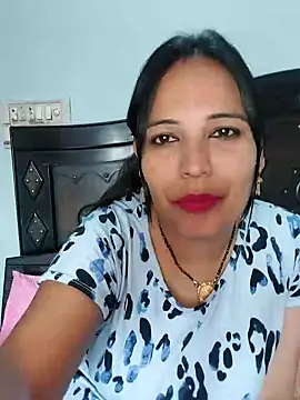 Poojabhabi101 online show from December 2, 6:52 am