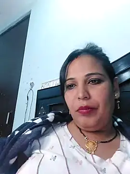 Poojabhabi101 online show from December 18, 5:21 pm