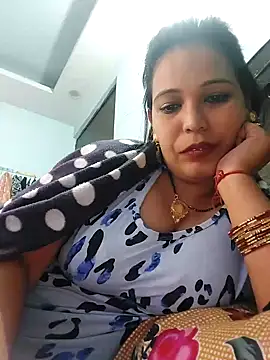 Poojabhabi101 online show from December 23, 4:50 pm