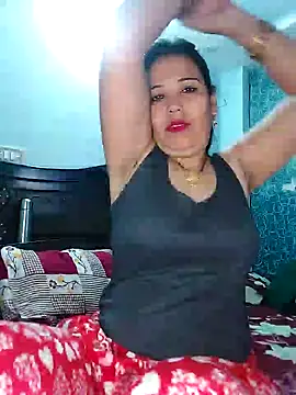 Poojabhabi101 online show from January 12, 6:17 am