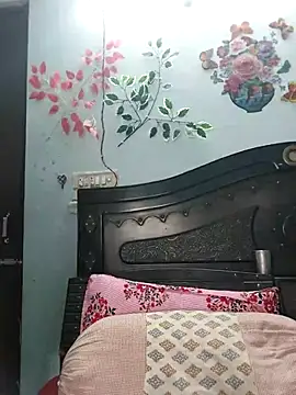 Poojabhabi101 online show from December 4, 5:28 am