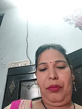 Snapshot of Poojabhabi101 chatting on April 29, 6:06 am Poojabhabi101 online show from April 29, 6:06 am