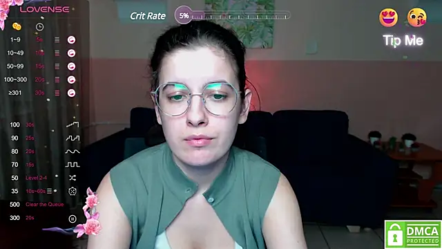 Snapshot of Aminabeatris chatting on January 17, 3:32 pm Aminabeatris online show from January 17, 3:32 pm