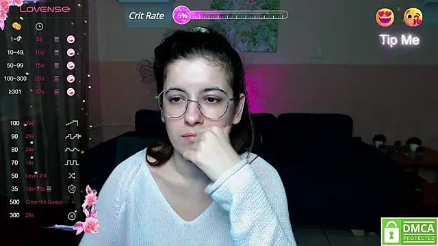 Snapshot of Aminabeatris chatting on January 18, 12:57 pm Aminabeatris online show from January 18, 12:57 pm