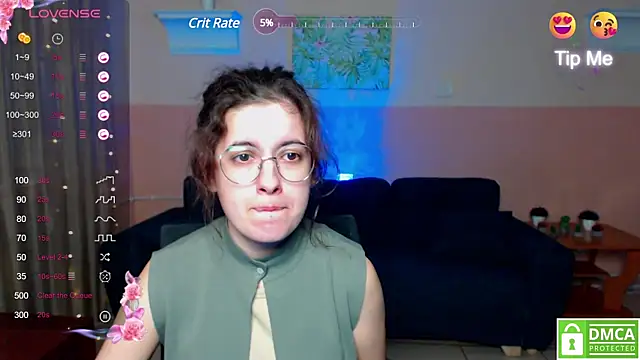 Snapshot of Aminabeatris chatting on January 23, 9:29 am Aminabeatris online show from January 23, 9:29 am