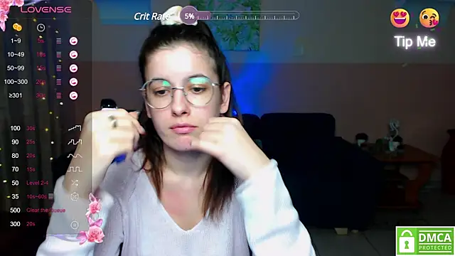 Snapshot of Aminabeatris chatting on January 31, 3:33 pm Aminabeatris online show from January 31, 3:33 pm