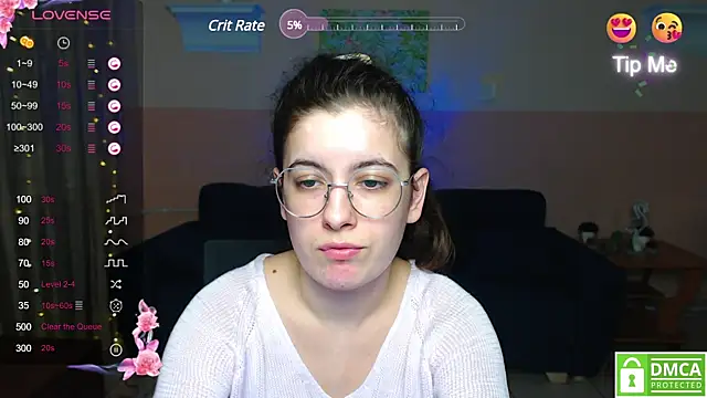 Snapshot of Aminabeatris chatting on February 1, 12:47 pm Aminabeatris online show from February 1, 12:47 pm