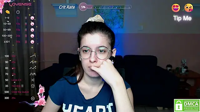 Snapshot of Aminabeatris chatting on February 17, 9:35 am Aminabeatris online show from February 17, 9:35 am