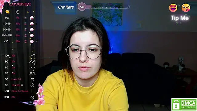 Snapshot of Aminabeatris chatting on February 18, 9:32 am Aminabeatris online show from February 18, 9:32 am