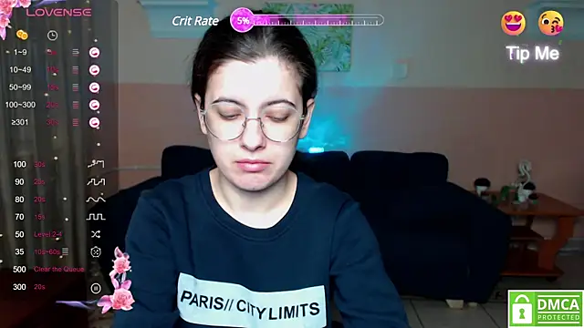 Snapshot of Aminabeatris chatting on February 21, 12:28 pm Aminabeatris online show from February 21, 12:28 pm