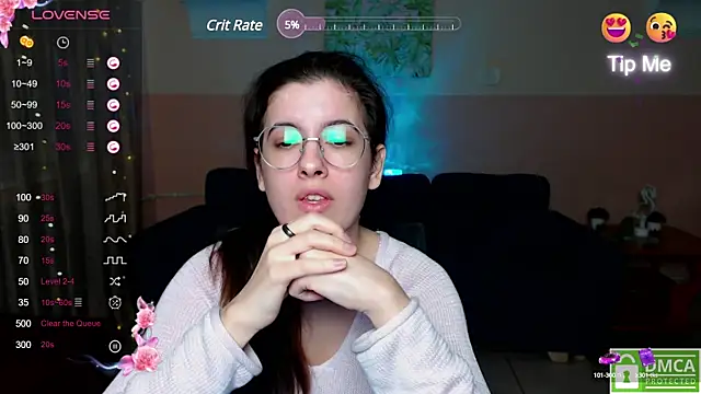 Snapshot of Aminabeatris chatting on February 23, 9:33 am Aminabeatris online show from February 23, 9:33 am