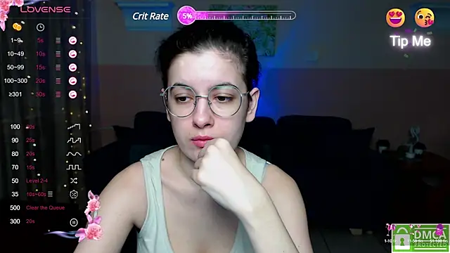 Snapshot of Aminabeatris chatting on March 21, 12:28 pm Aminabeatris online show from March 21, 12:28 pm