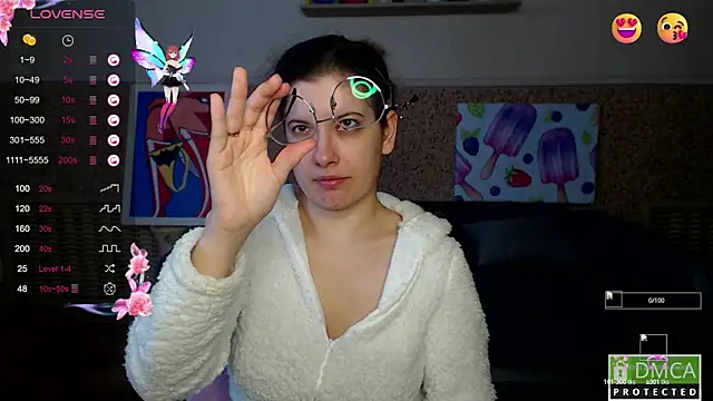 Snapshot of Aminabeatris chatting on October 10, 5:28 am Aminabeatris online show from October 10, 5:28 am