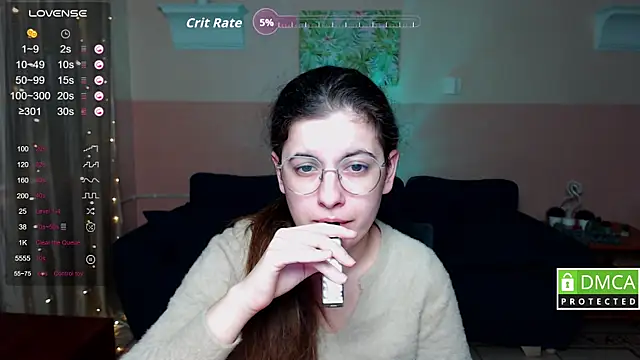 Snapshot of Aminabeatris chatting on October 21, 5:30 am Aminabeatris online show from October 21, 5:30 am