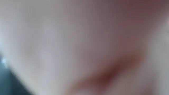 girl squiting online show from February 4, 8:25 pm