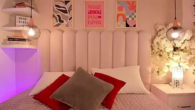 cute  cherry  online show from October 1, 9:43 pm