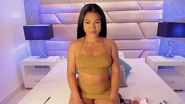 Aluna sweet online show from December 18, 8:25 pm