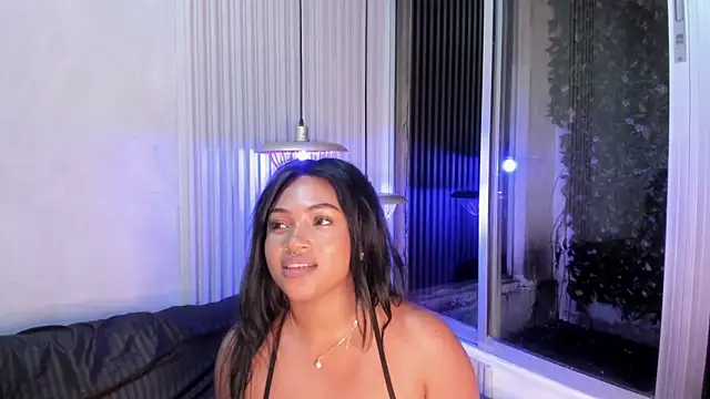 Aluna sweet online show from February 25, 11:55 pm
