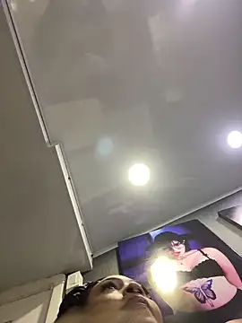 Snapshot of Aluna_sweet chatting on October 15, 6:52 pm Aluna sweet online show from October 15, 6:52 pm