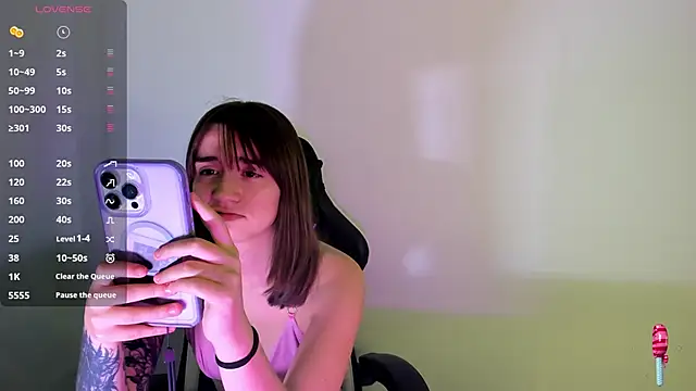  alicerosse2 online show from December 19, 5:40 pm